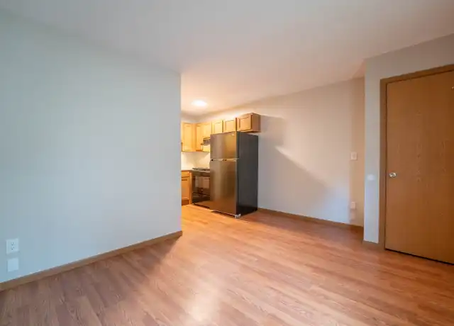 Property at 301 Solon Ct, Dunbar, WV, 25064, 1 bed, 1 bath, [object Object]