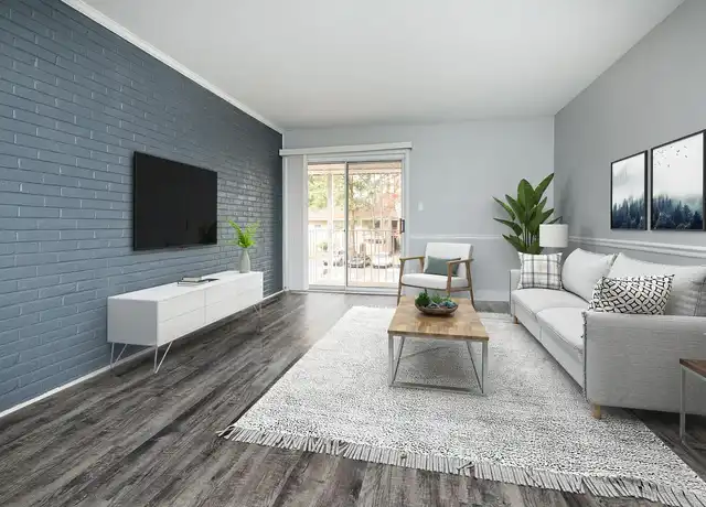 Property at Doral Apartments - 524 Bramlet Rd, Charlotte, NC, 28205, 2 beds, 1 bath, [object Object]