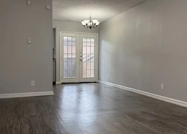 Property at 2003 Glen Allen St, Austin, TX, 78704, 2 beds, 1 bath, [object Object]