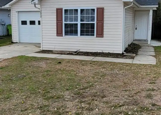 Property at 3511 Elizabeth Ave, New Bern, NC, 28562, 3 beds, 2 baths, [object Object]