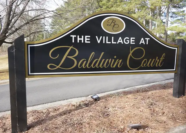 Property at 411 Baldwin Ct Unit 206, Cornelia, GA, 30531, 2 beds, 1 bath, [object Object]