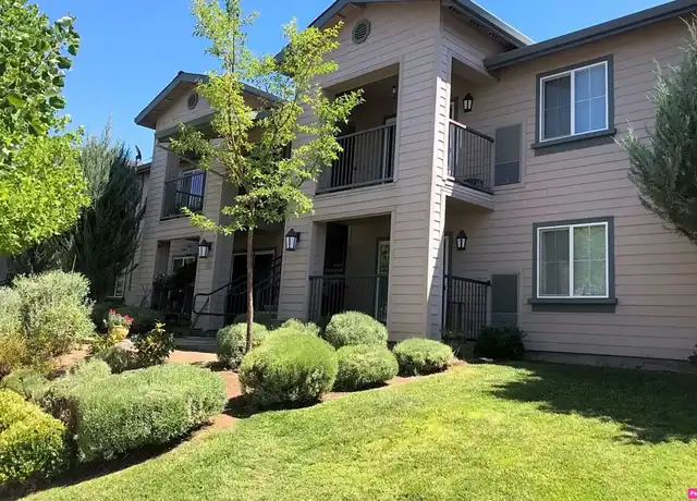 Property at 450 N Foothill Dr, Yreka, CA, 96097, 2 beds, 1 bath, [object Object]