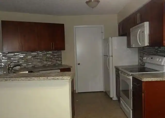 Property at 9999 Summerbreeze Dr #1007, Sunrise, FL, 33322, 2 beds, 2 baths, [object Object]