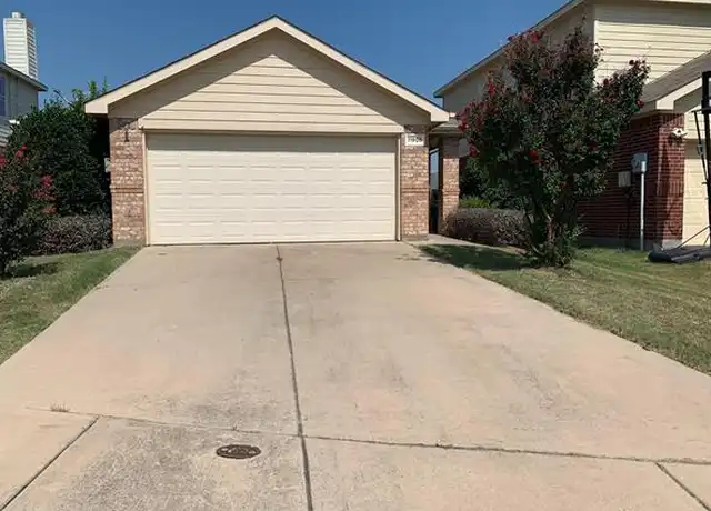 Property at 11905 Grizzly Bear Dr, Fort Worth, TX, 76244, 4 beds, 2 baths, [object Object]