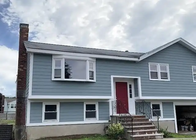 Property at 7 Heritage Way Unit 1, Burlington, MA, 01803, 4 beds, 2 baths, [object Object]