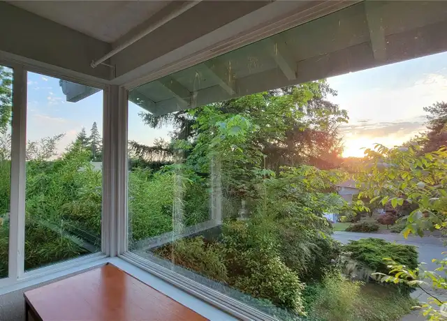 Property at 13709 SE 23rd St, Bellevue, WA, 98005, 3 beds, 2 baths, [object Object]
