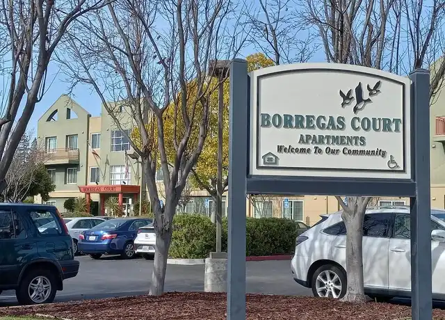 Property at Borregas Court Apartments - 101 W Weddell Dr, Sunnyvale, CA, 94089, 0 beds, 1 bath, [object Object]