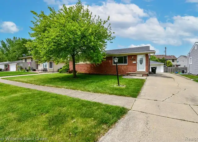 Property at 33755 Newport Dr, Sterling Heights, MI, 48310, 3 beds, 1 bath, [object Object]