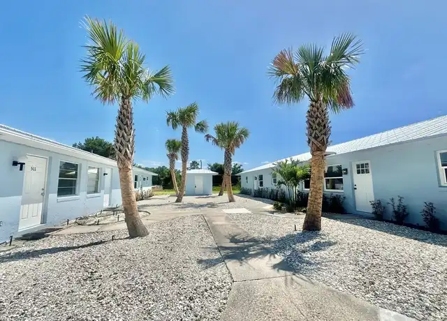 Property at 507 Washington Blvd NE, Lake Placid, FL, 33852, 2 beds, 1 bath, [object Object]