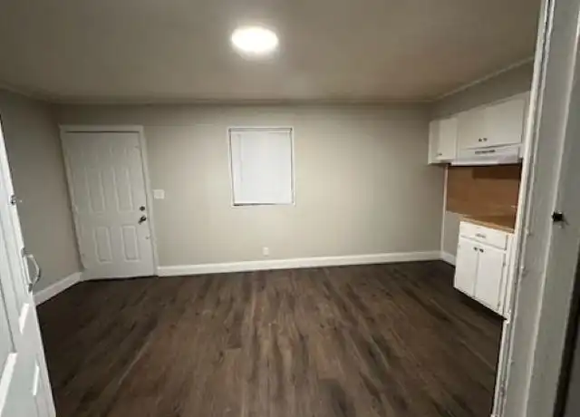 Property at 1115 S Elm St Unit 2, Pine Bluff, AR, 71601, 1 bed, 1 bath, [object Object]