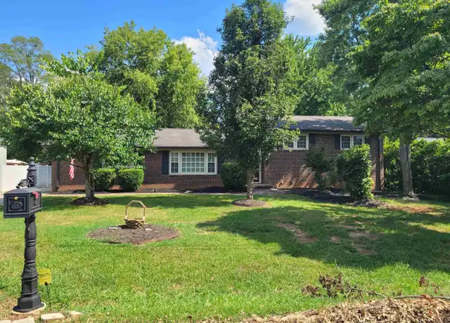 Property at 103 Pinehurst Dr, Mauldin, SC, 29662, 3 beds, 2 baths, [object Object]