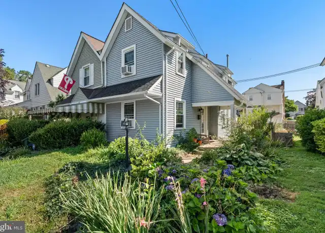 Property at 225 Trent Rd, Wynnewood, PA, 19096, 3 beds, 1 bath, [object Object]