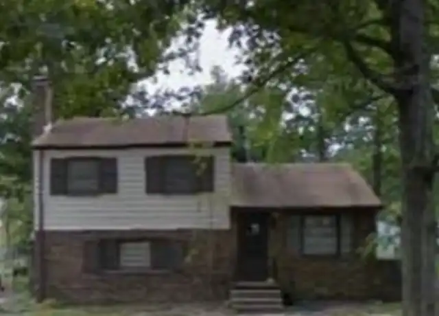 Property at 6700 Battlewood Rd, North Chesterfield, VA, 23234, 3 beds, 2 baths, [object Object]