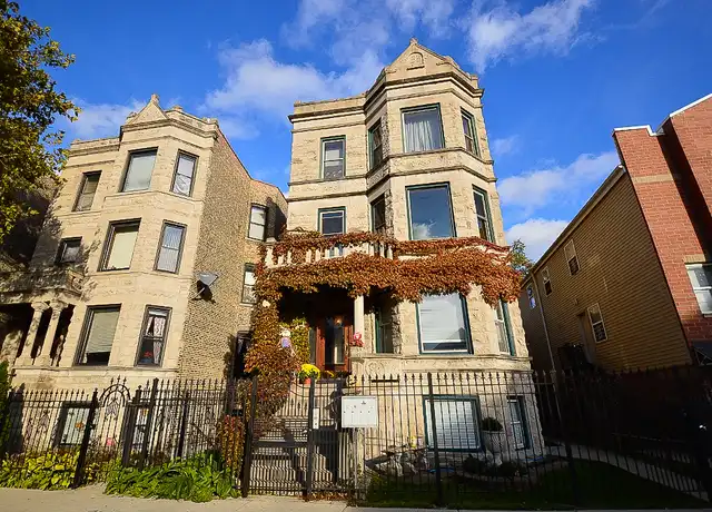 Property at 1425 N Washtenaw Ave Unit G, Chicago, IL, 60622, 2 beds, 2 baths, [object Object]