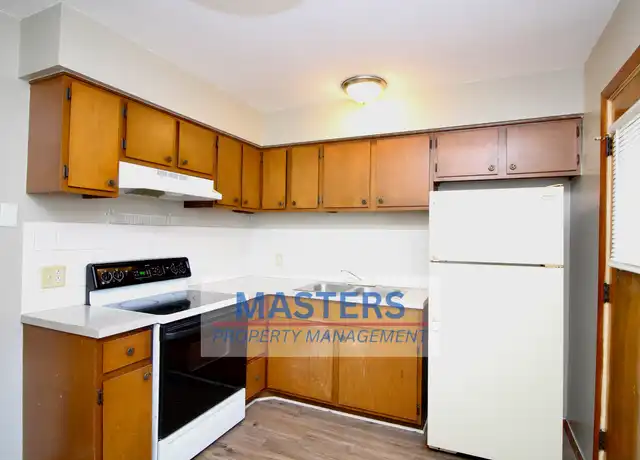 Property at 5767 Steffens Ave Unit A, Toledo, OH, 43623, 2 beds, 1 bath, [object Object]