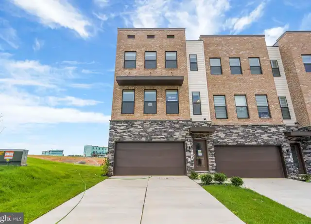 Property at 808 Creekway Dr, Frederick, MD, 21701, 3 beds, 3.5 baths, [object Object]