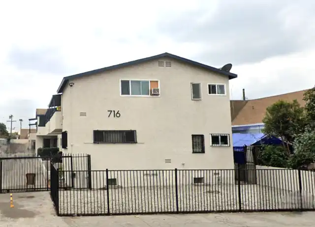 Property at 716 E Vernon Ave Unit 8, Los Angeles, CA, 90011, 2 beds, 1 bath, [object Object]