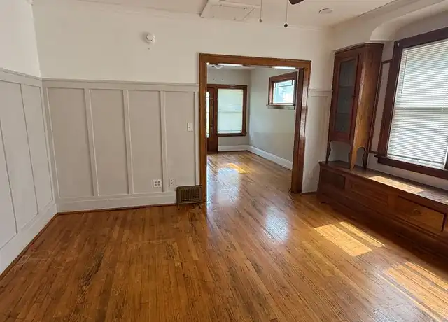 Property at 1566 W 116th St Unit THREE, Cleveland, OH, 44102, 2 beds, 1 bath, [object Object]