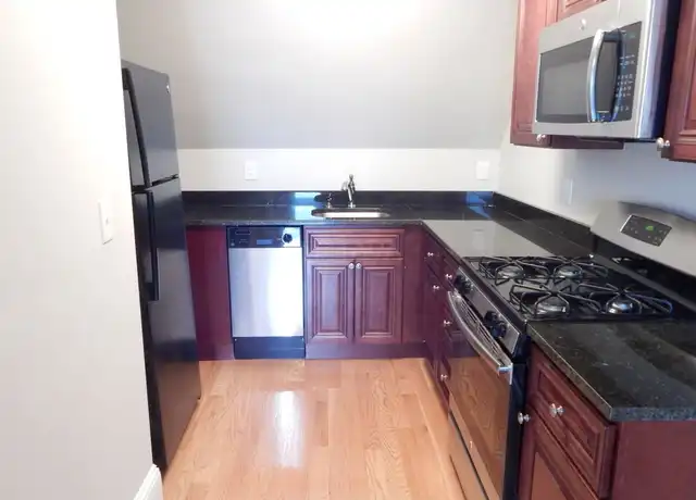 Property at 19 Saint Clements Rd Unit 3, Medford, MA, 02155, 3 beds, 1 bath, [object Object]