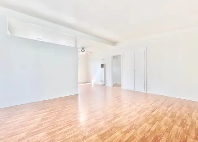 Property at 6019 Cahuenga Blvd Unit 3, North Hollywood, CA, 91606, 2 beds, 1 bath, [object Object]
