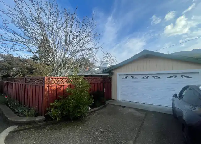 Property at 4 Camino del Cielo, Orinda, CA, 94563, 4 beds, 3 baths, [object Object]