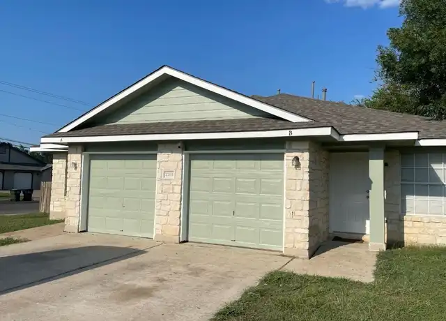 Property at 2201 Creekside Ln Unit A, Georgetown, TX, 78626, 3 beds, 2 baths, [object Object]