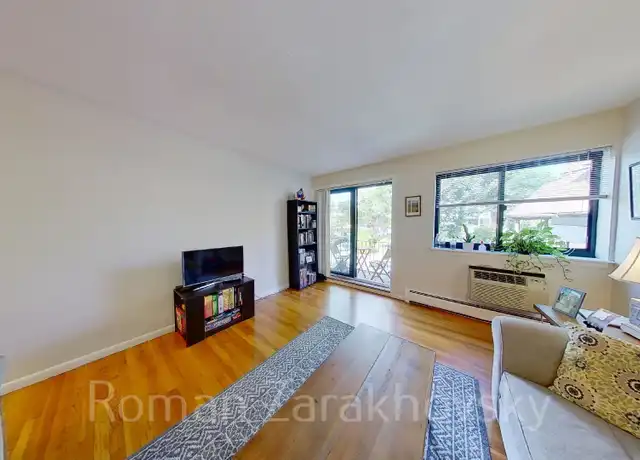 Property at 95 Sutherland Rd Unit 2B, Boston, MA, 02135, 2 beds, 1 bath, [object Object]