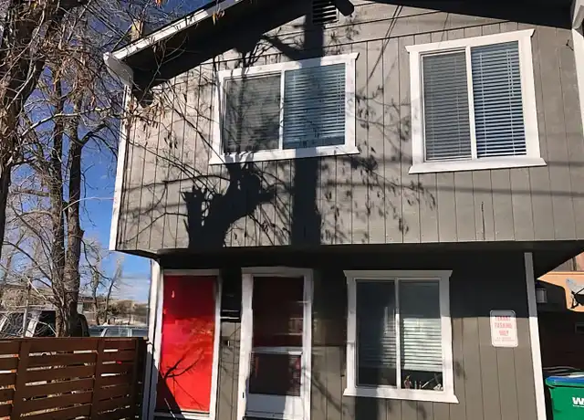 Property at 29 Park St Unit 29 1/2B, Reno, NV, 89502, 2 beds, 1 bath, [object Object]