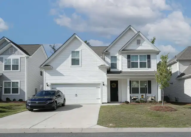 Property at 52 Thorne St, Fountain Inn, SC, 29644, 5 beds, 3 baths, [object Object]