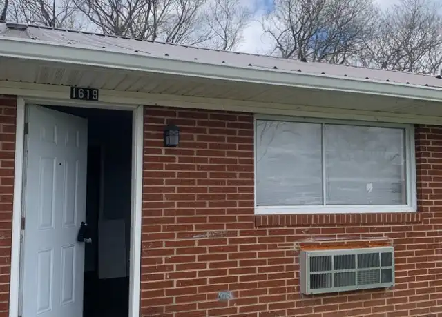 Property at 1619 Jefferson St, Morristown, TN, 37814, 2 beds, 1 bath, [object Object]