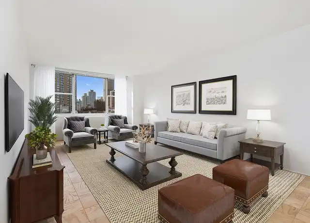 Property at 1675 York Ave Unit 31L, New York, NY, 10128, 2 beds, 1.5 baths, [object Object]