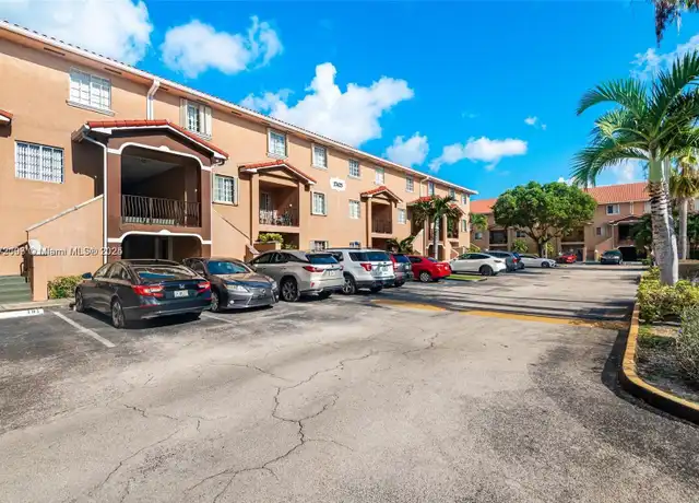 Property at 17425 NW 75th Pl #106, Hialeah, FL, 33015, 3 beds, 2 baths, [object Object]