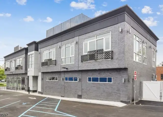 Property at 271 Millburn Ave Unit a, Millburn, NJ, 07041, 2 beds, 1 bath, [object Object]