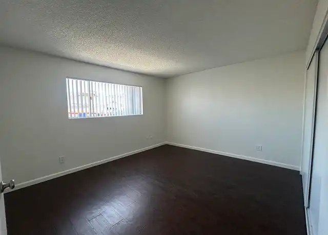 Property at Lincoln Heritage Apartments - 3350 W Lincoln Ave, Anaheim, CA, 92801, 1 bed, 1 bath, [object Object]