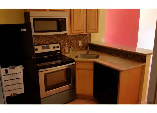 Property at 1826 W Diamond St Unit B, Philadelphia, PA, 19121, 2 beds, 1 bath, [object Object]