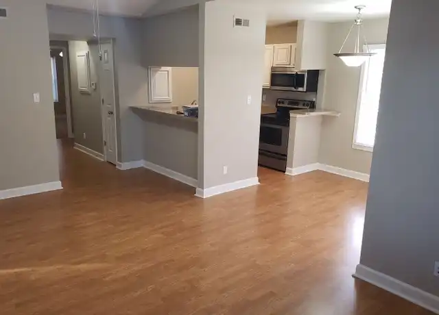 Property at 11115 W 64th Ter Unit 312, Shawnee, KS, 66203, 2 beds, 2 baths, [object Object]