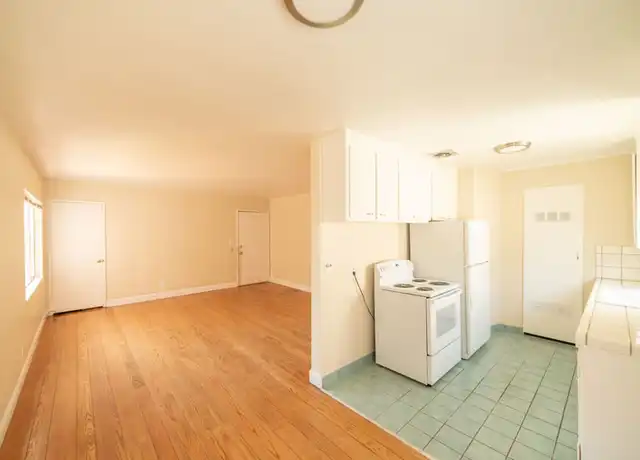 Property at 395 Palm Ave Unit G, Oakland, CA, 94610, 1 bed, 1 bath, [object Object]