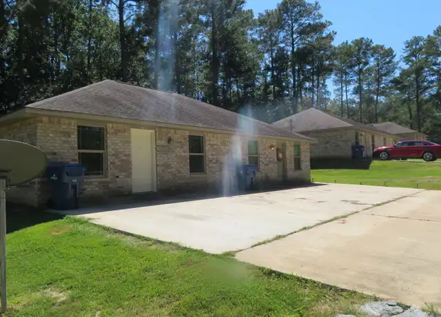 Property at 1208 Savage Forks Rd Unit 1208-1, Leesville, LA, 71446, 2 beds, 1 bath, [object Object]