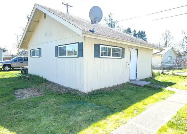 Property at 2227 Washington St Unit B, Shelton, WA, 98584, 1 bed, 1 bath, [object Object]