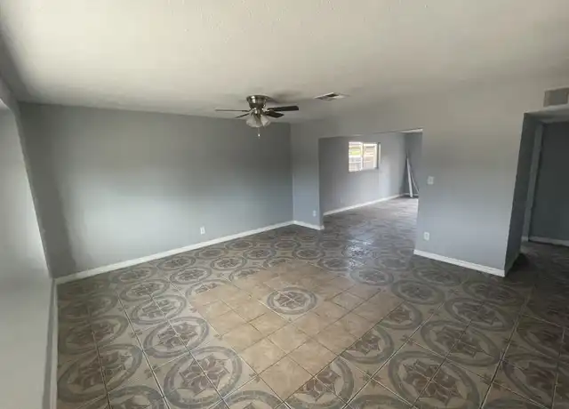 Property at 4102 W Rose Ln, Phoenix, AZ, 85019, 3 beds, 2 baths, [object Object]