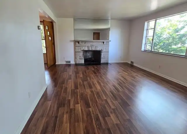 Property at 1400 Center Ave Unit 2, New Kensington, PA, 15068, 2 beds, 1 bath, [object Object]
