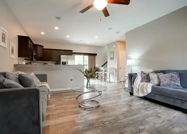 Property at 402 Cambria Dr Unit 402, North Liberty, IA, 52317, 3 beds, 2.5 baths, [object Object]