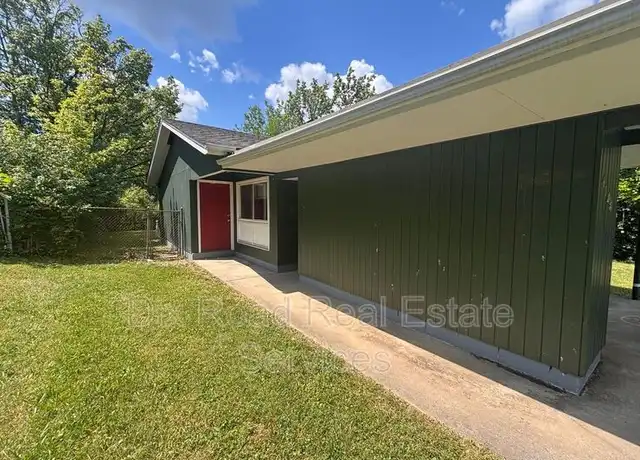 Property at 4108 Middlehurst Ln, Dayton, OH, 45406, 3 beds, 1 bath, [object Object]
