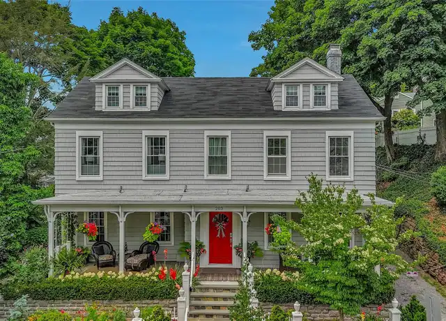 Property at 203 E Broadway Unit C, Port Jefferson, NY, 11777, 1 bed, 1 bath, [object Object]
