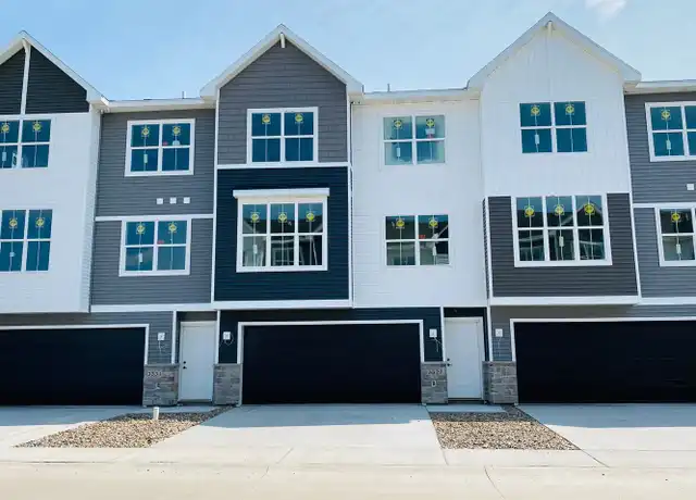 Property at 3331 NW Bayberry Ln, Ankeny, IA, 50023, 2 beds, 2.5 baths, [object Object]