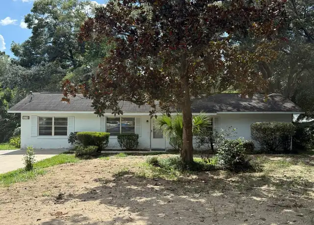Property at 3236 NE 17th Ter, Ocala, FL, 34479, 2 beds, 2 baths, [object Object]