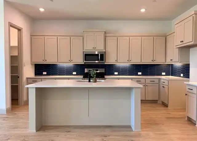 Property at 15752 Millwood Trl, Frisco, TX, 75034, 3 beds, 2.5 baths, [object Object]