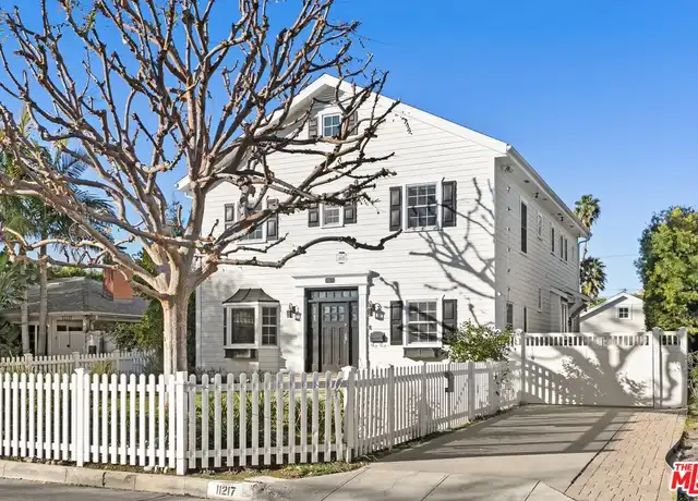 Property at 11217 Kling St, North Hollywood, CA, 91602, 4 beds, 3.5 baths, [object Object]