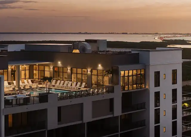 Property at Park & Main - 221 Main St N, St. Petersburg, FL, 33716, 1-3 bed, 1-3 bath, [object Object]
