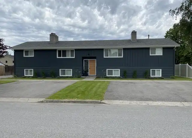 Property at 102 E Hattie Ave Unit 3, Coeur d'Alene, ID, 83814, 2 beds, 1 bath, [object Object]